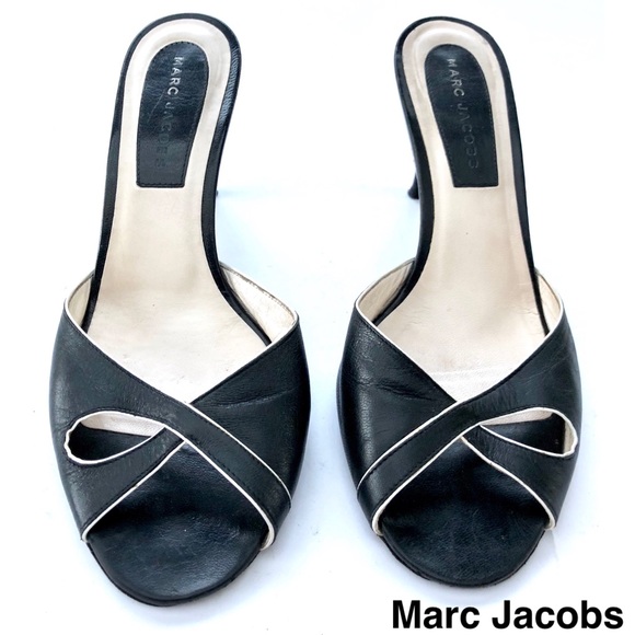 SOLD! Marc Jacobs Women’s High Heel Black Shoes - Picture 4 of 6